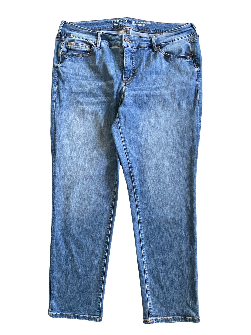 Torrid Perfect Boyfriend Ankle Jeans Size 16R Medium Wash Stretch Denim